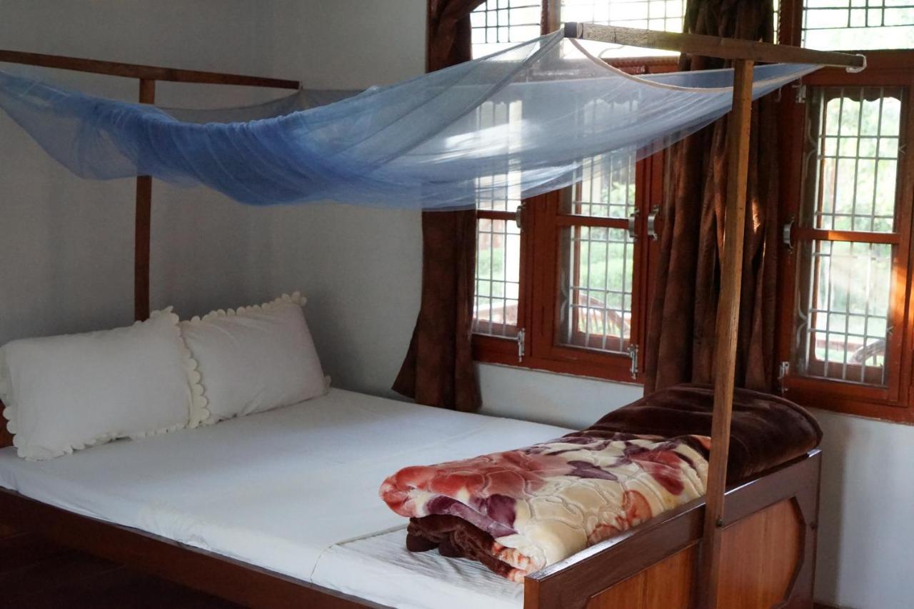 Forest Hideaway Resort Pvt Ltd Bardiya Eksteriør bilde
